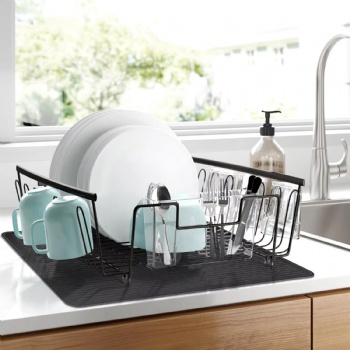  Anti slip and Insulating Silicone Stove Mat for Kitchen Dishes Draining Water and Stove Countertop Anti slip and Insulating	