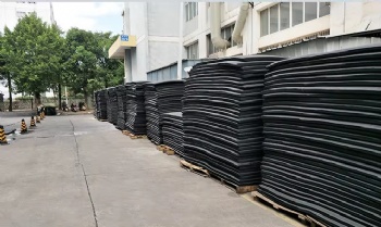  Black CR Foam with Additive Flame Retardant UL94-V0 Can Be Used in Battery As Insulation or Heat Insulation Pads	
