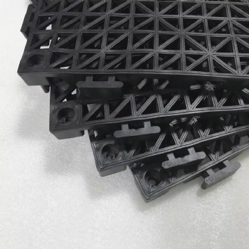  Customized Modular Interlocking Floor Tile Mat Used for Drainage Pool Terrace Balcony Courtyard Pet Area Laundry Mat	
